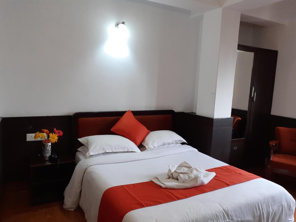 Hotel Woileem Гангток Екстериор снимка